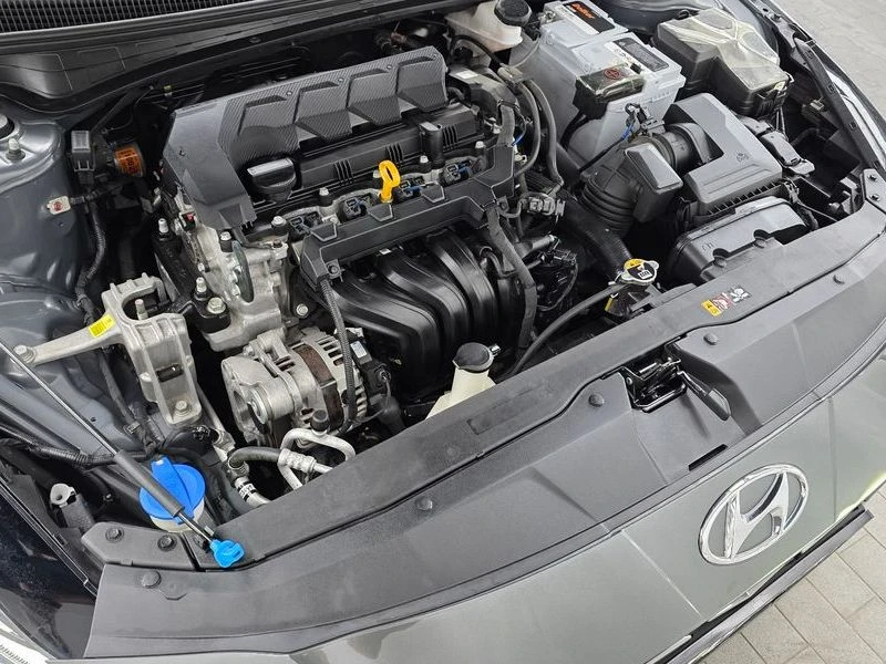 Hyundai Elantra 1.6| ВКЛ.ТЕХНОТЕСТ, снимка 6 - Автомобили и джипове - 55386240