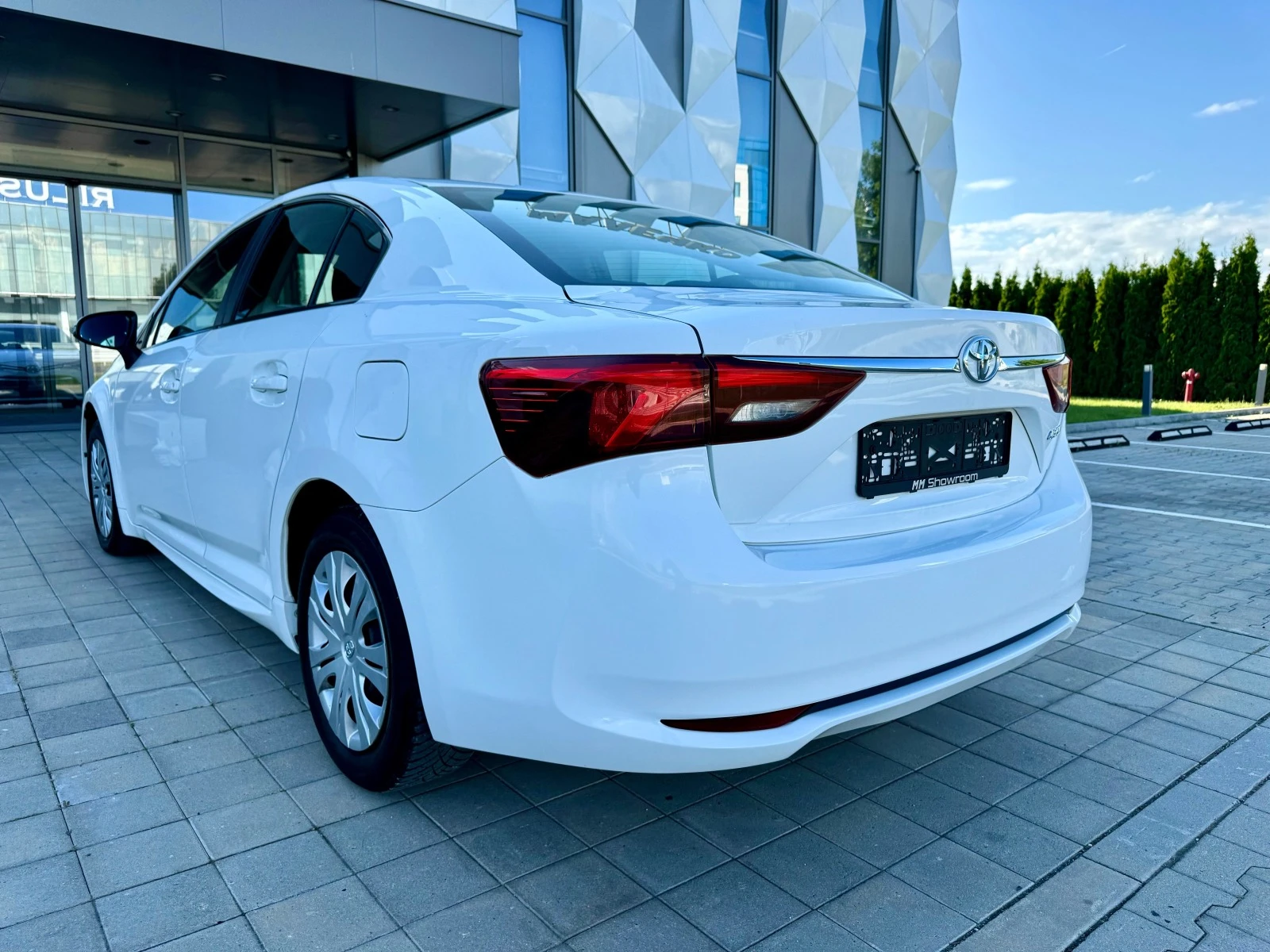 Toyota Avensis 1.8VVTI-ГАЗ.ИНЖЕКЦИОН-НАВИ-КЛИМАТРОНИК- - изображение 7