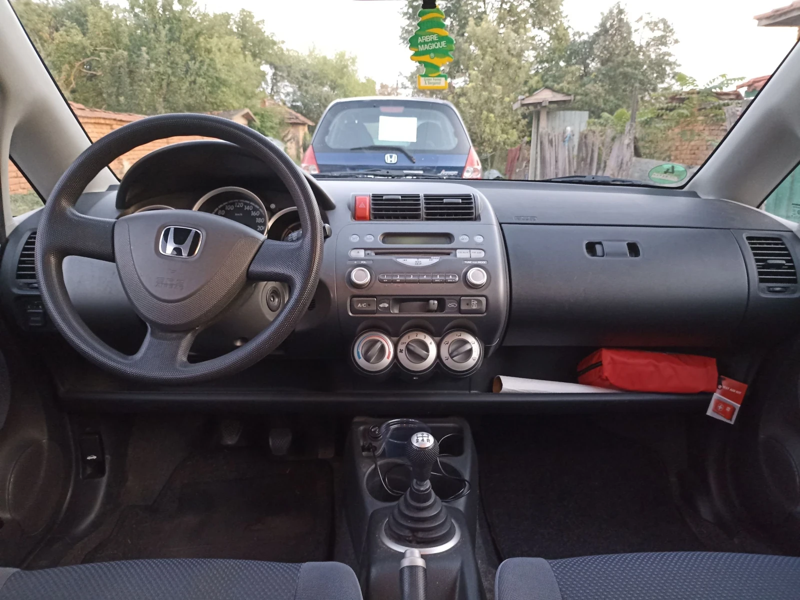 Honda Jazz 2007 143.000 км - изображение 8