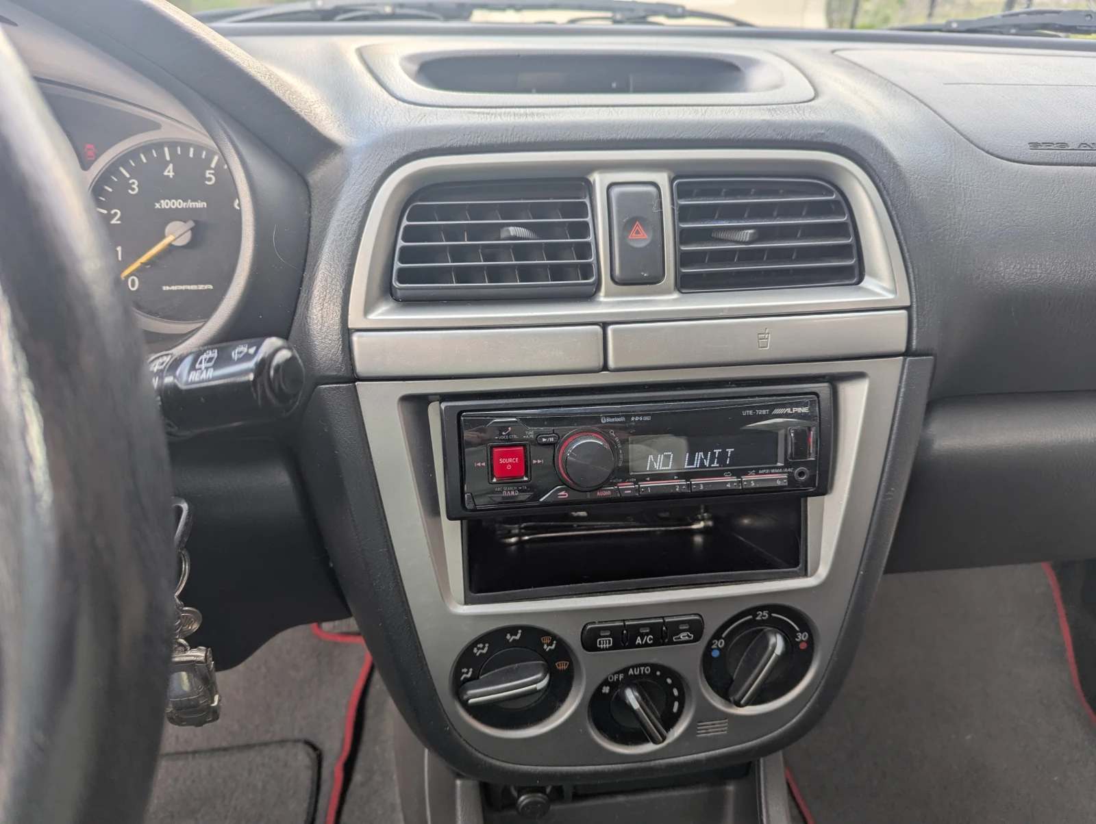 Subaru Impreza TS 1.6 - изображение 7