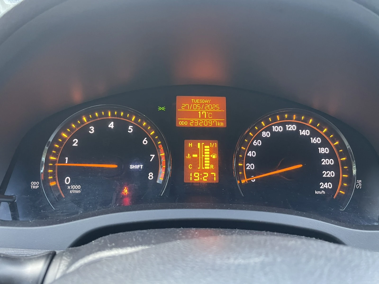 Toyota Avensis  - изображение 9