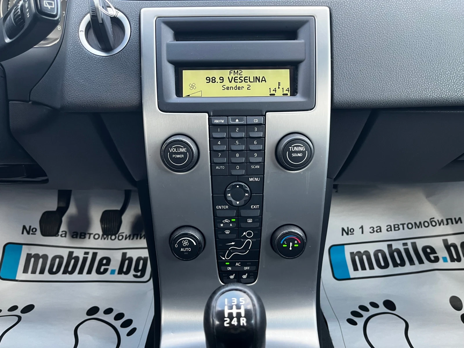 Volvo V50 1.6i    - изображение 8