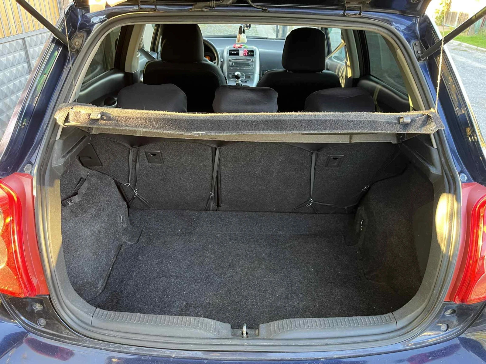 Toyota Auris | Mobile.bg   12