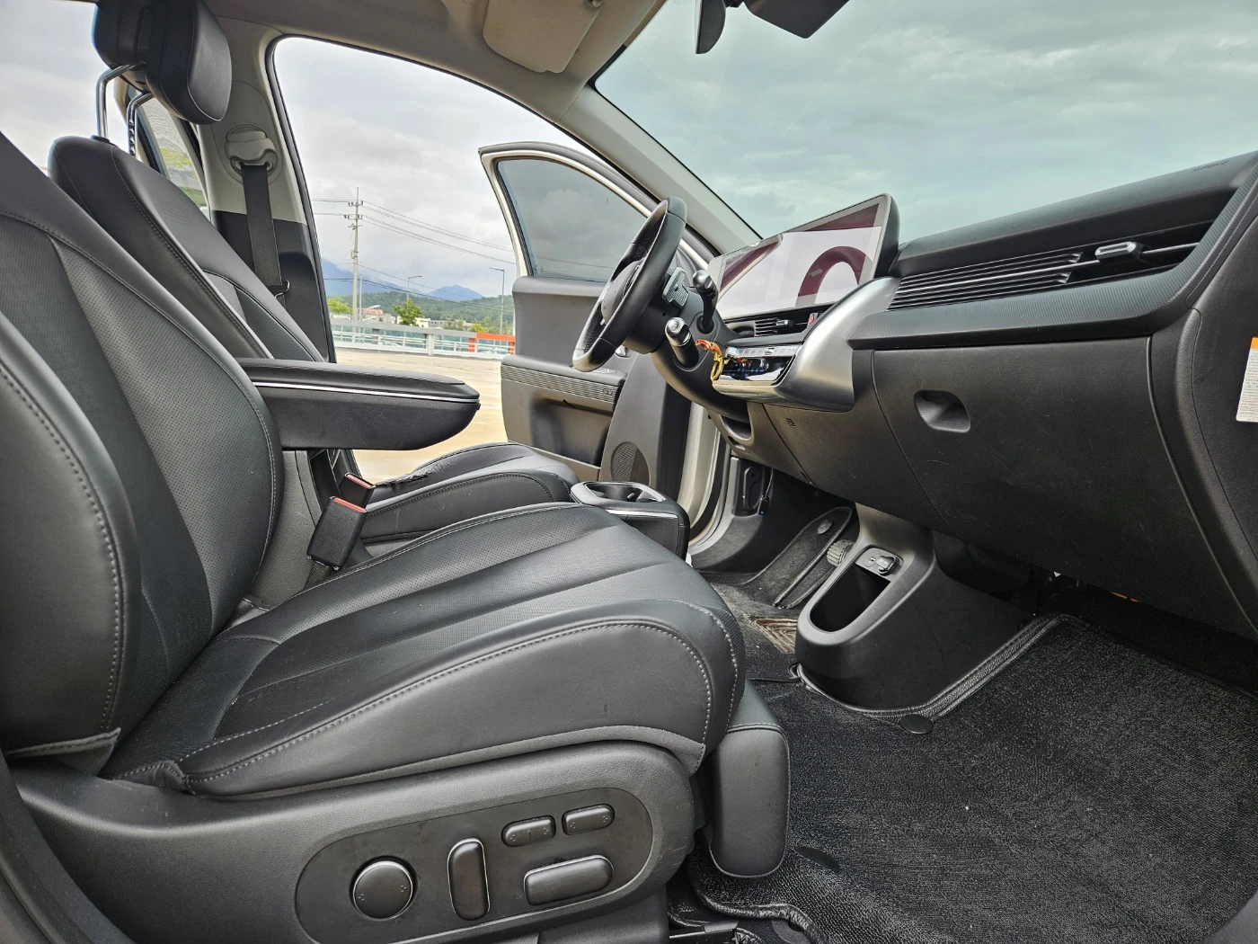 Hyundai Ioniq 5 Long Range Exclusive ПРОВЕРЕНА - изображение 8