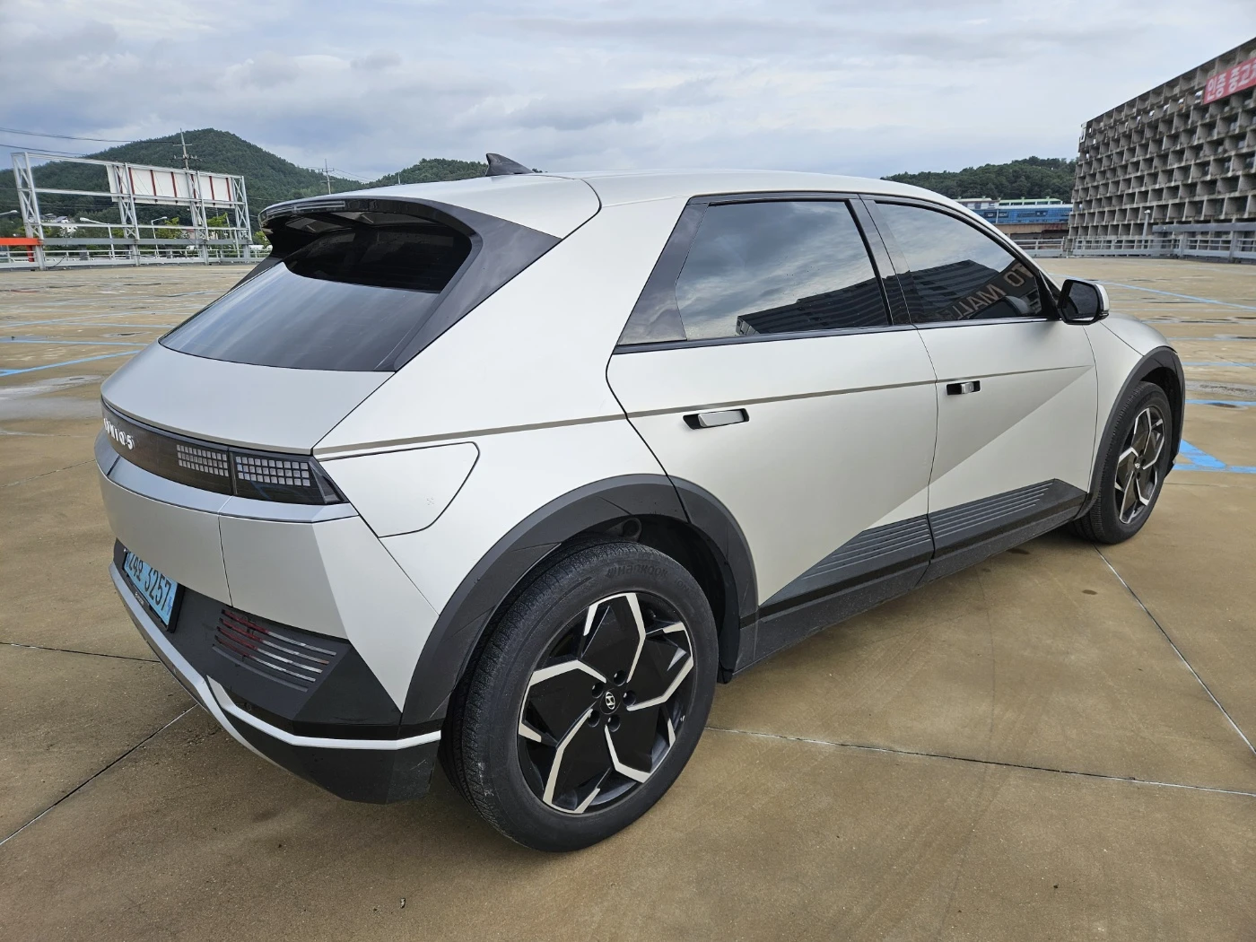 Hyundai Ioniq 5 Long Range Exclusive ПРОВЕРЕНА - изображение 6