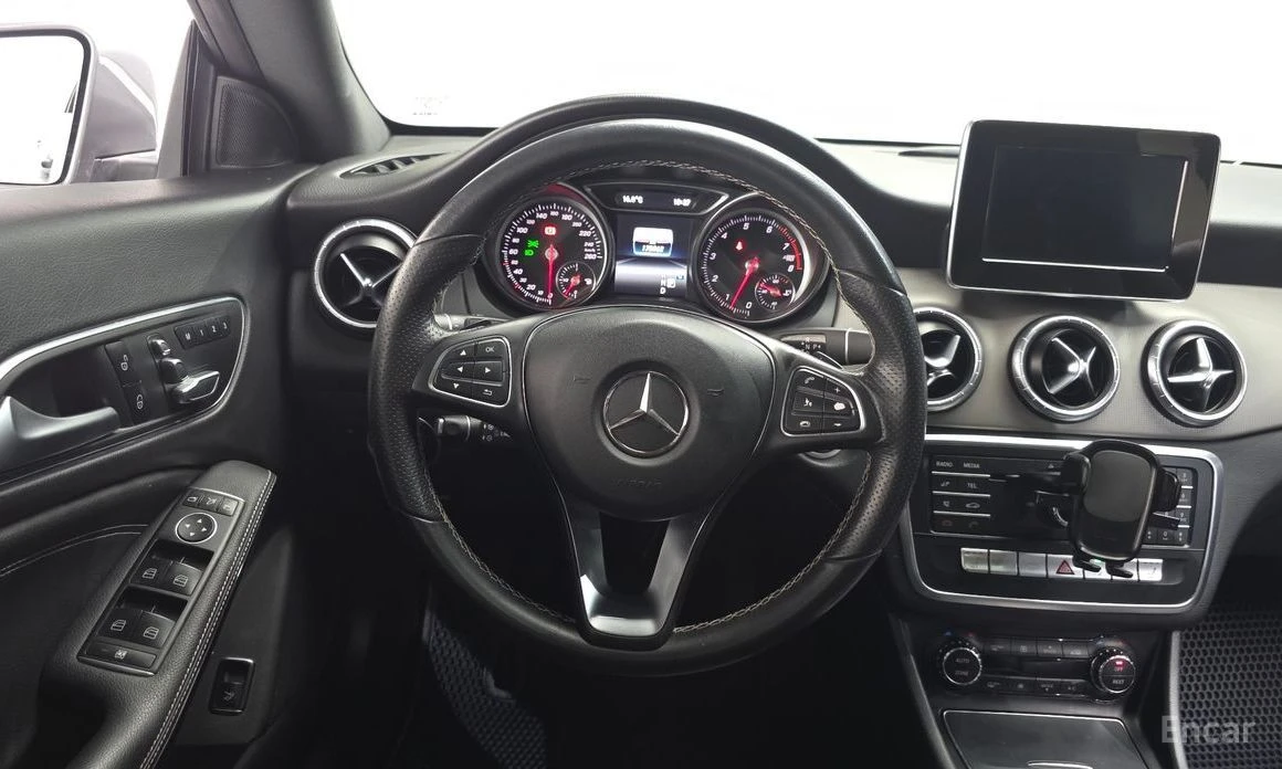 Mercedes-Benz CLA 250 | Mobile.bg   13