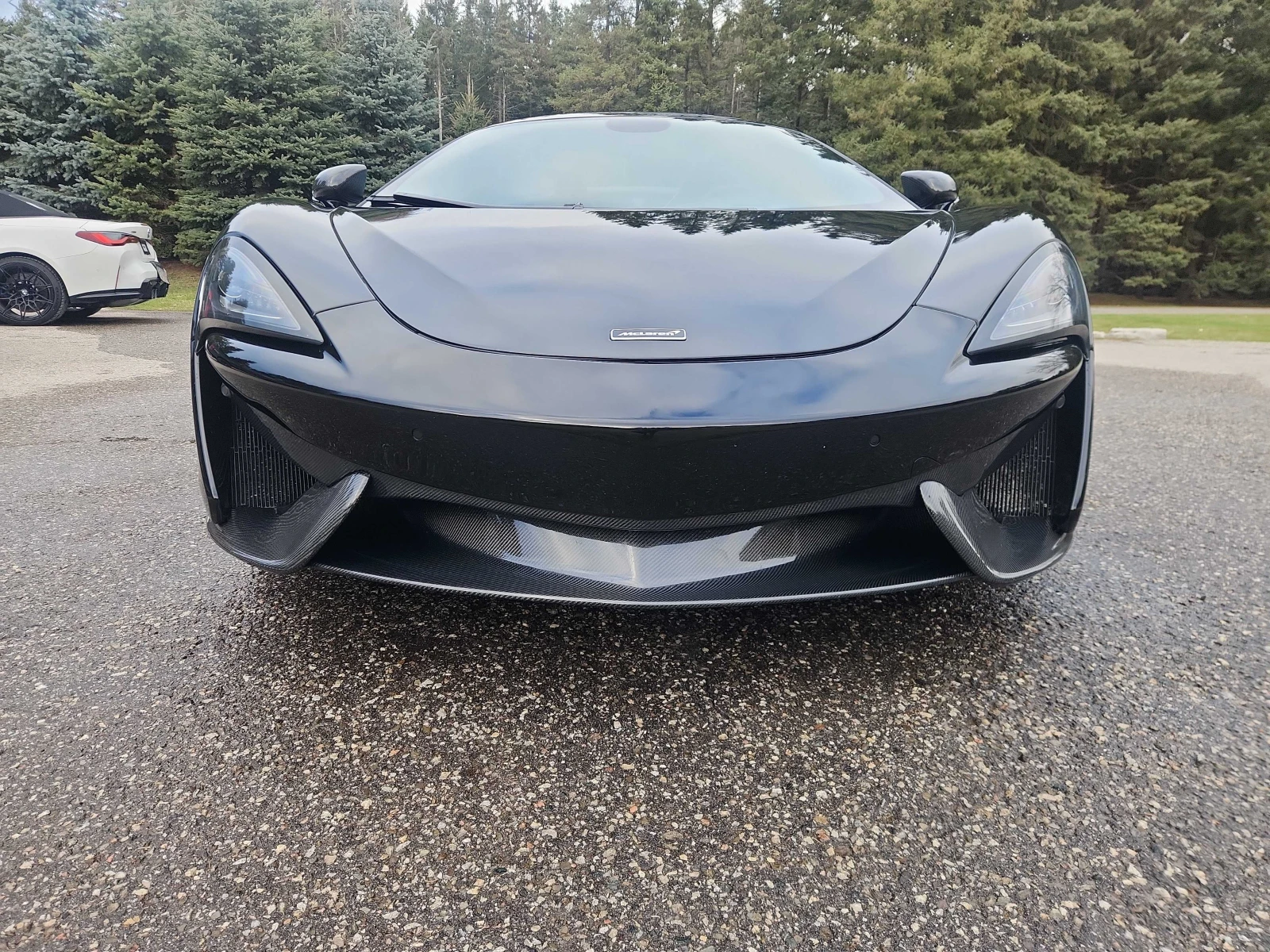 McLaren 570S Coupe * spider* CARFAX * БЕЗ ПЪРВОНАЧАЛНА ВНОСКА - изображение 2