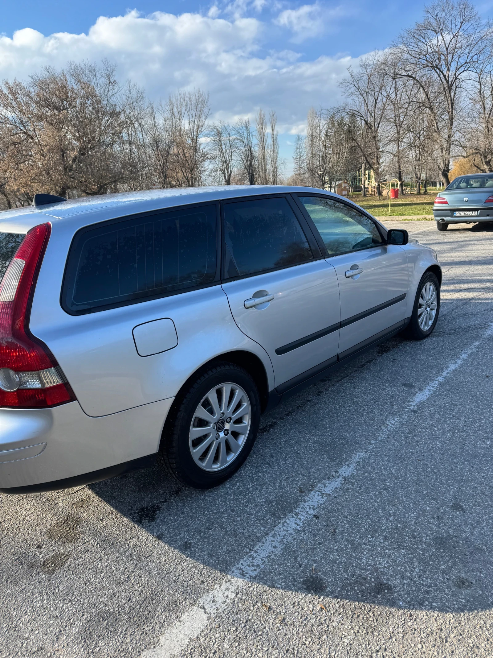 Volvo V50 | Mobile.bg � ����������� 3