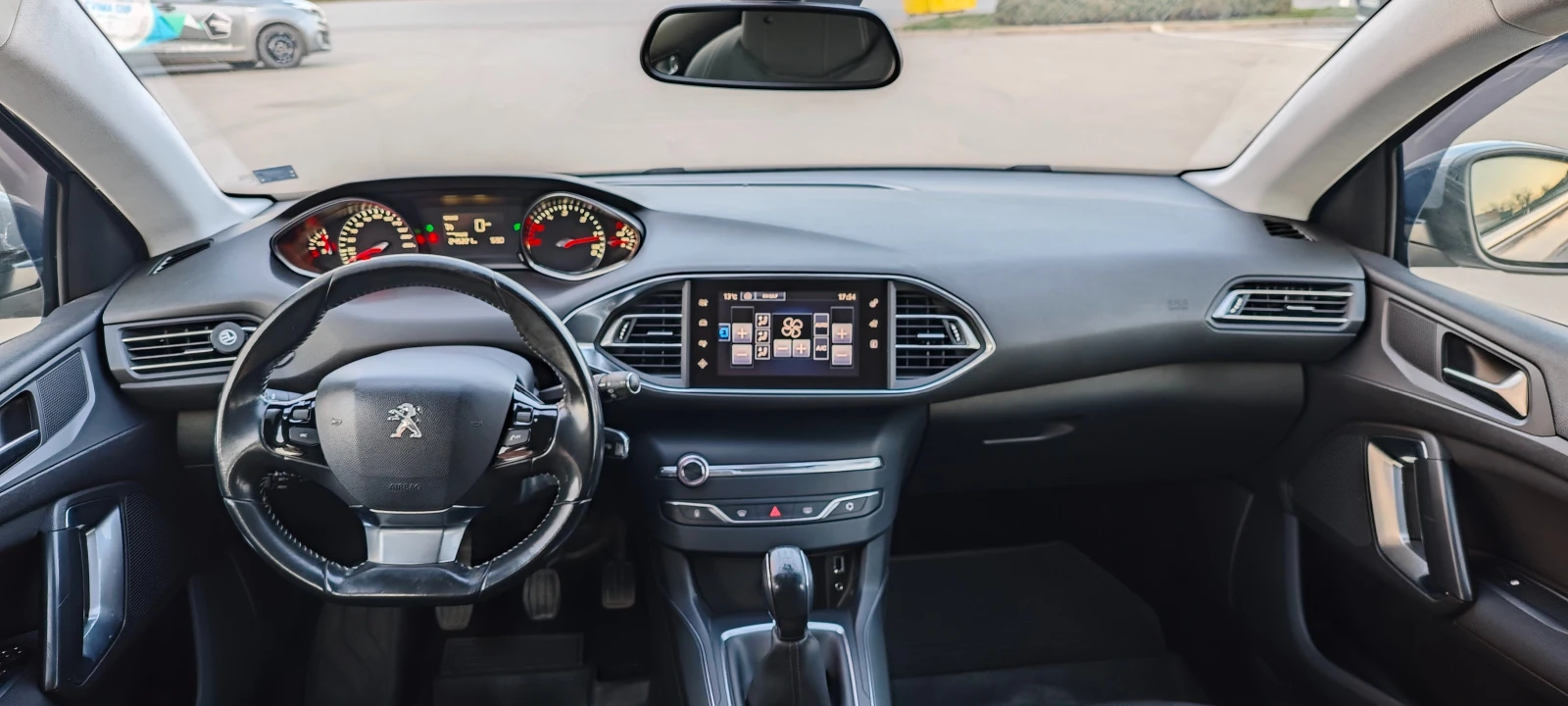 Peugeot 308 ALLURE 92к.с. Full LED - изображение 9