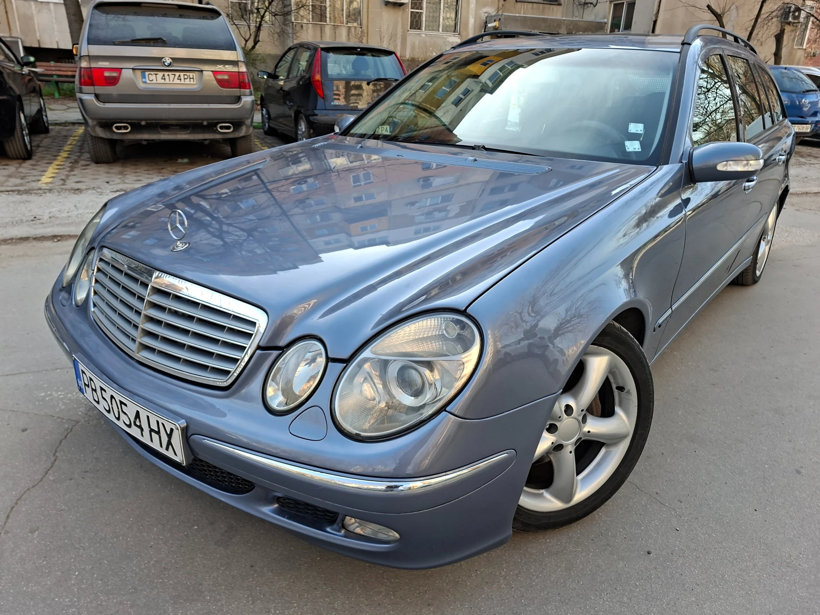Mercedes-Benz E 320 CDI автоматик, снимка 8 - Автомобили и джипове - 54013952