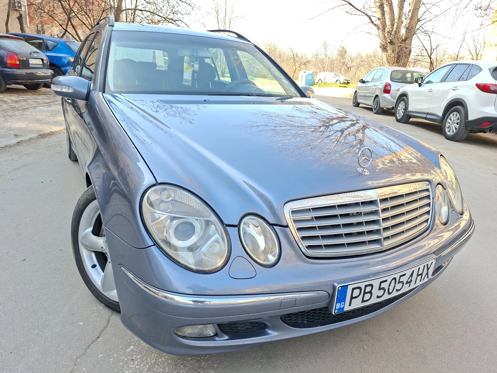Mercedes-Benz E 320 CDI автоматик, снимка 12 - Автомобили и джипове - 54013952