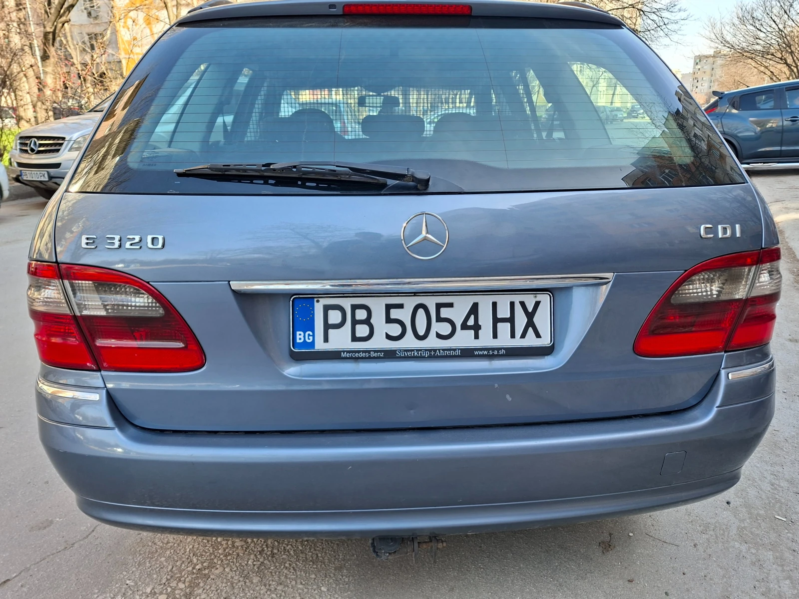 Mercedes-Benz E 320 CDI автоматик, снимка 4 - Автомобили и джипове - 54013952