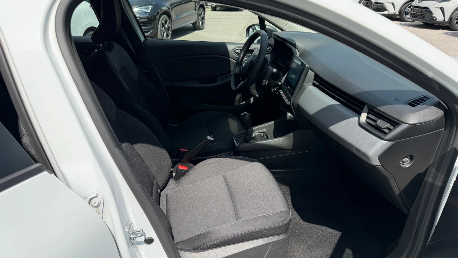 Renault Clio Life 1.0 i ����� ���������� �� �������� | Mobile.bg � ����������� 11