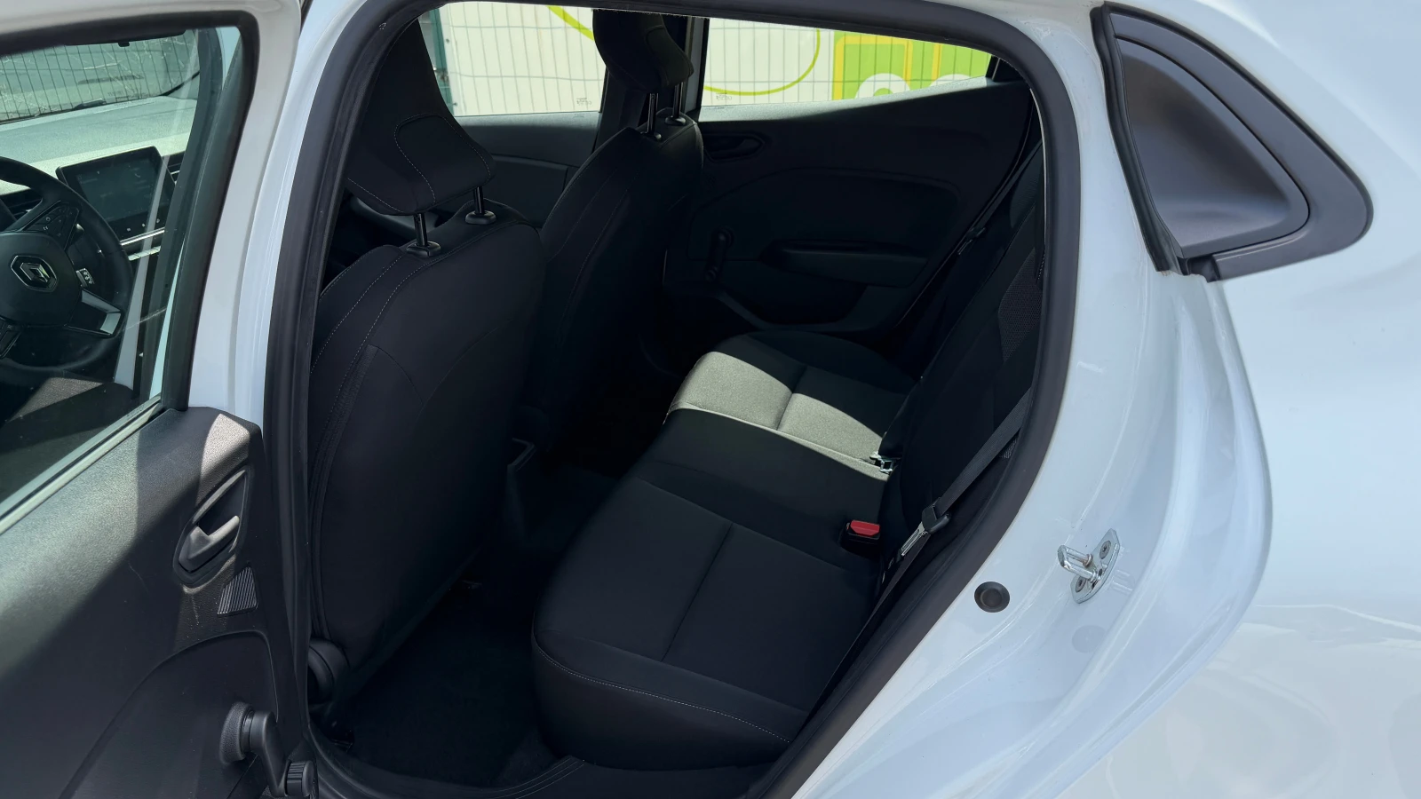 Renault Clio Life 1.0 i ����� ���������� �� �������� | Mobile.bg � ����������� 9