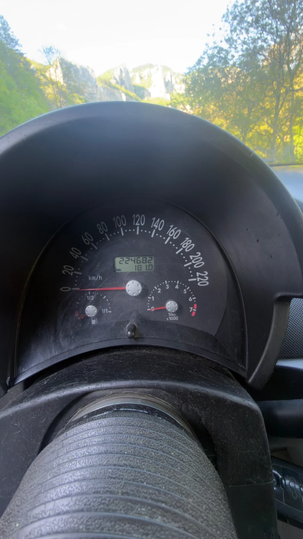 VW Beetle 2.0, снимка 9 - Автомобили и джипове - 54585859