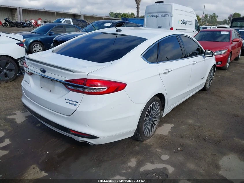 Ford Fusion 2.0l Hybrid Titanium, снимка 4 - Автомобили и джипове - 54490531