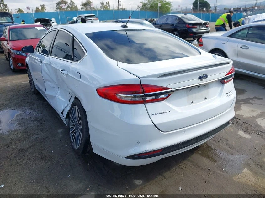 Ford Fusion 2.0l Hybrid Titanium, снимка 3 - Автомобили и джипове - 54490531