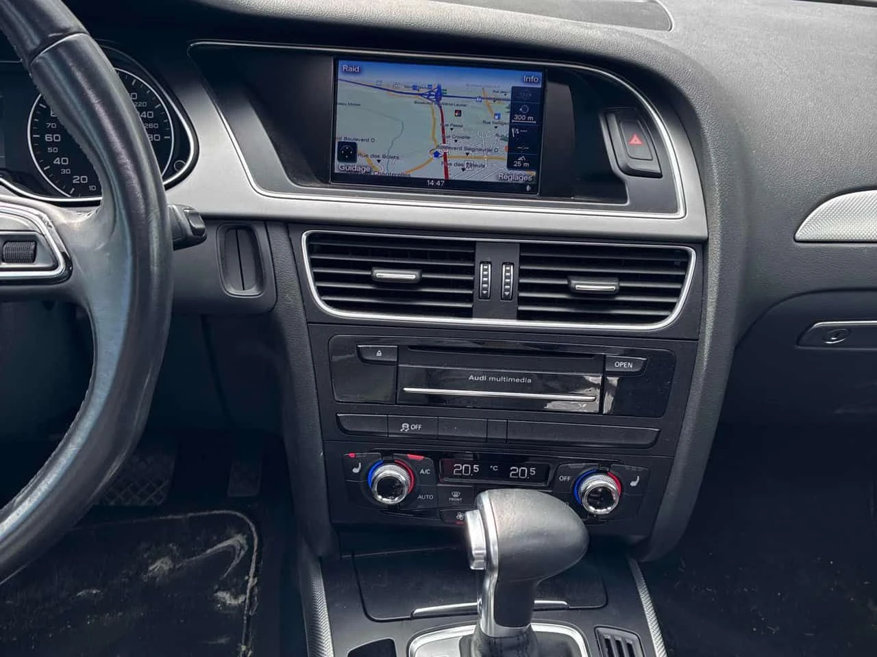 Audi A4 * Progressiv * АВТОКРЕДИТ БЕЗ ПЪРВОНАЧАЛНА ВНОСКА*, снимка 9 - Автомобили и джипове - 54537856