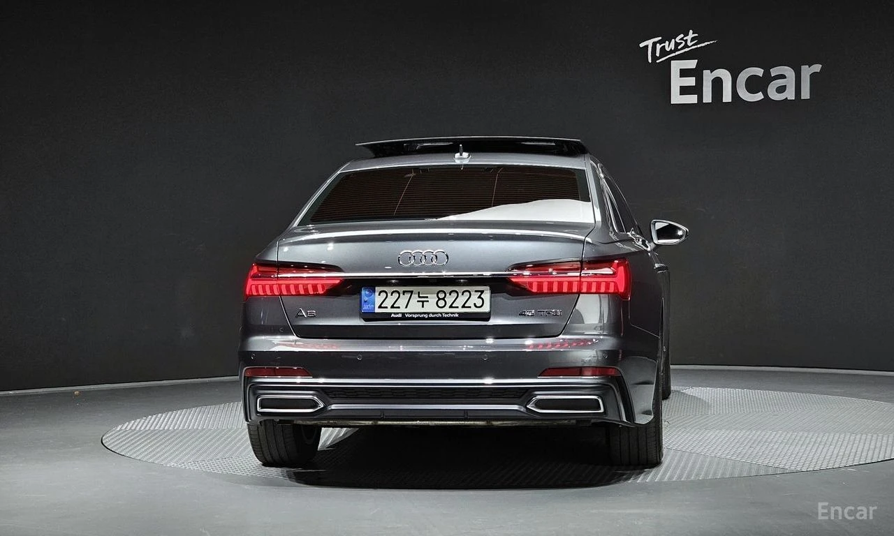 Audi A6 45TFSI* HEAD-UP* DISTRONIC* 360CAMERA* , снимка 4 - Автомобили и джипове - 54596108