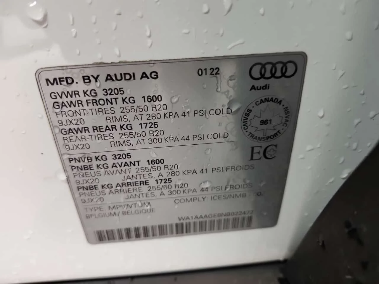 Audi E-Tron * PROGRESSIV * PANO * ОБДУХВАНЕ * 2 КЛЮЧА, снимка 15 - Автомобили и джипове - 54612109