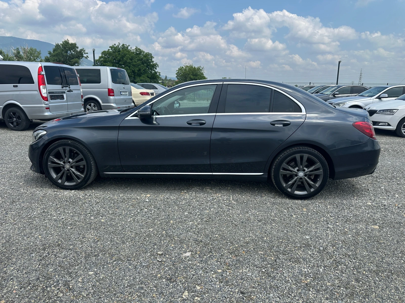 Mercedes-Benz C 220 AMG PACK* KEYLESS* BLIND SPOT* ECO, снимка 5 - Автомобили и джипове - 54781998