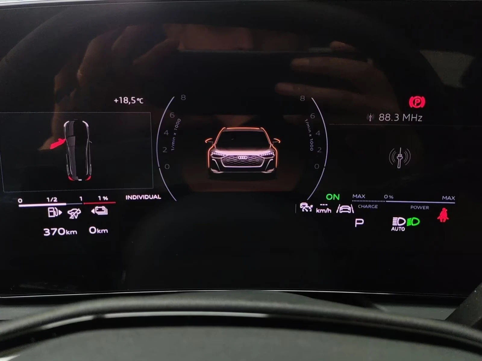 Audi A5 E-HYBRID / AVANT / MMI DISPLAY / S- LINE/ MATRIX /, снимка 9 - Автомобили и джипове - 55318723