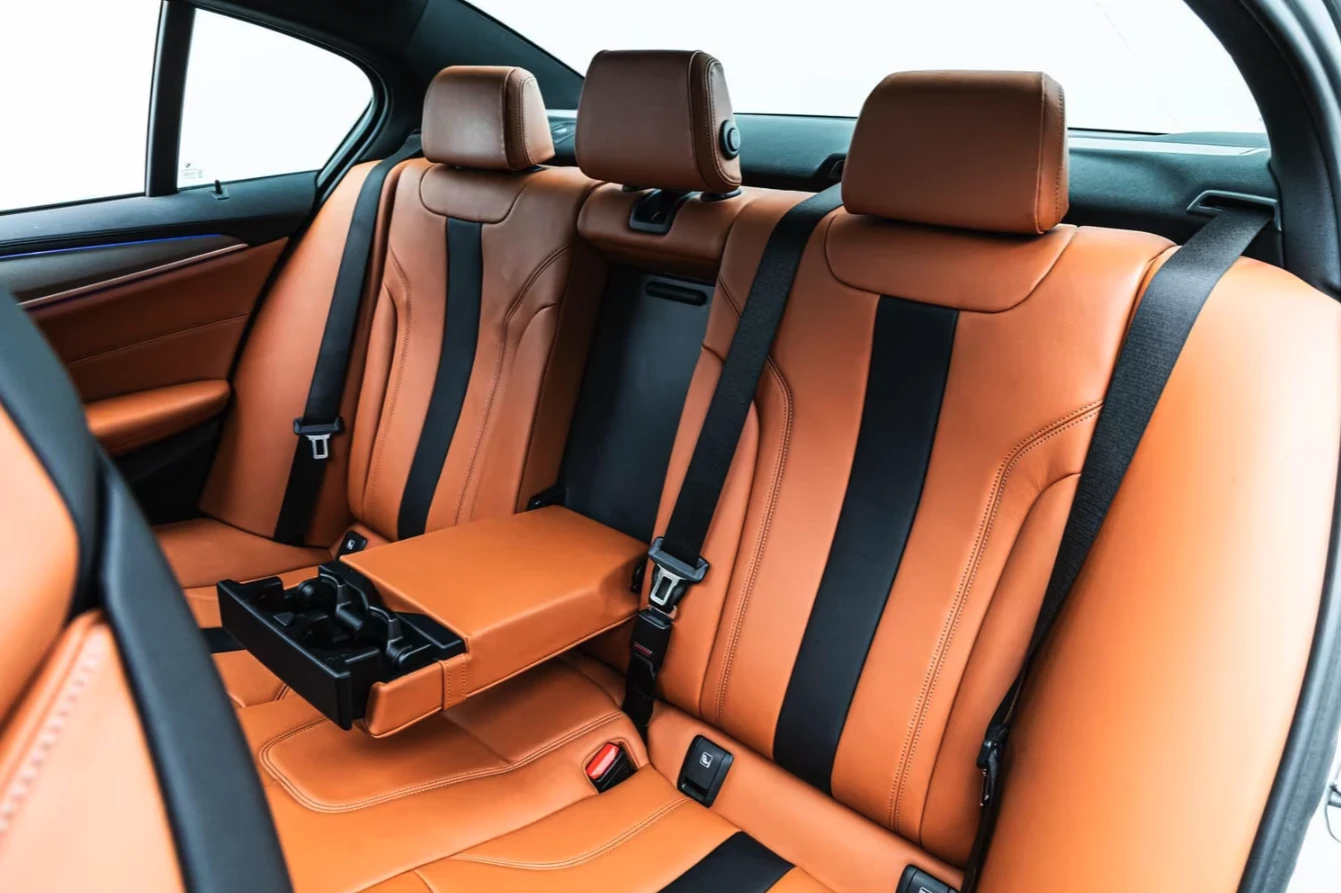 BMW M5, снимка 14 - Автомобили и джипове - 55378337