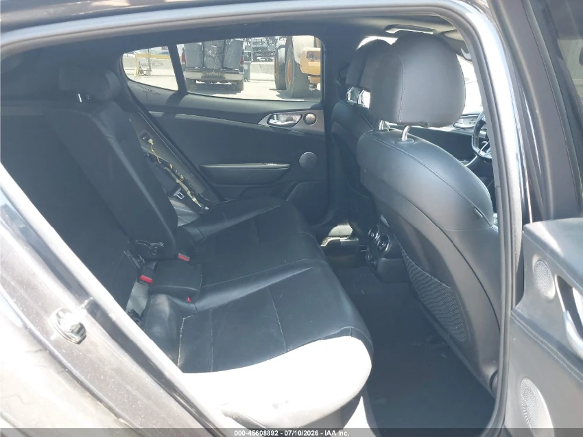 Kia Stinger GT1 / DISTRONIC / ����� / �������� / HARMAN/KARDON | Mobile.bg � ����������� 9