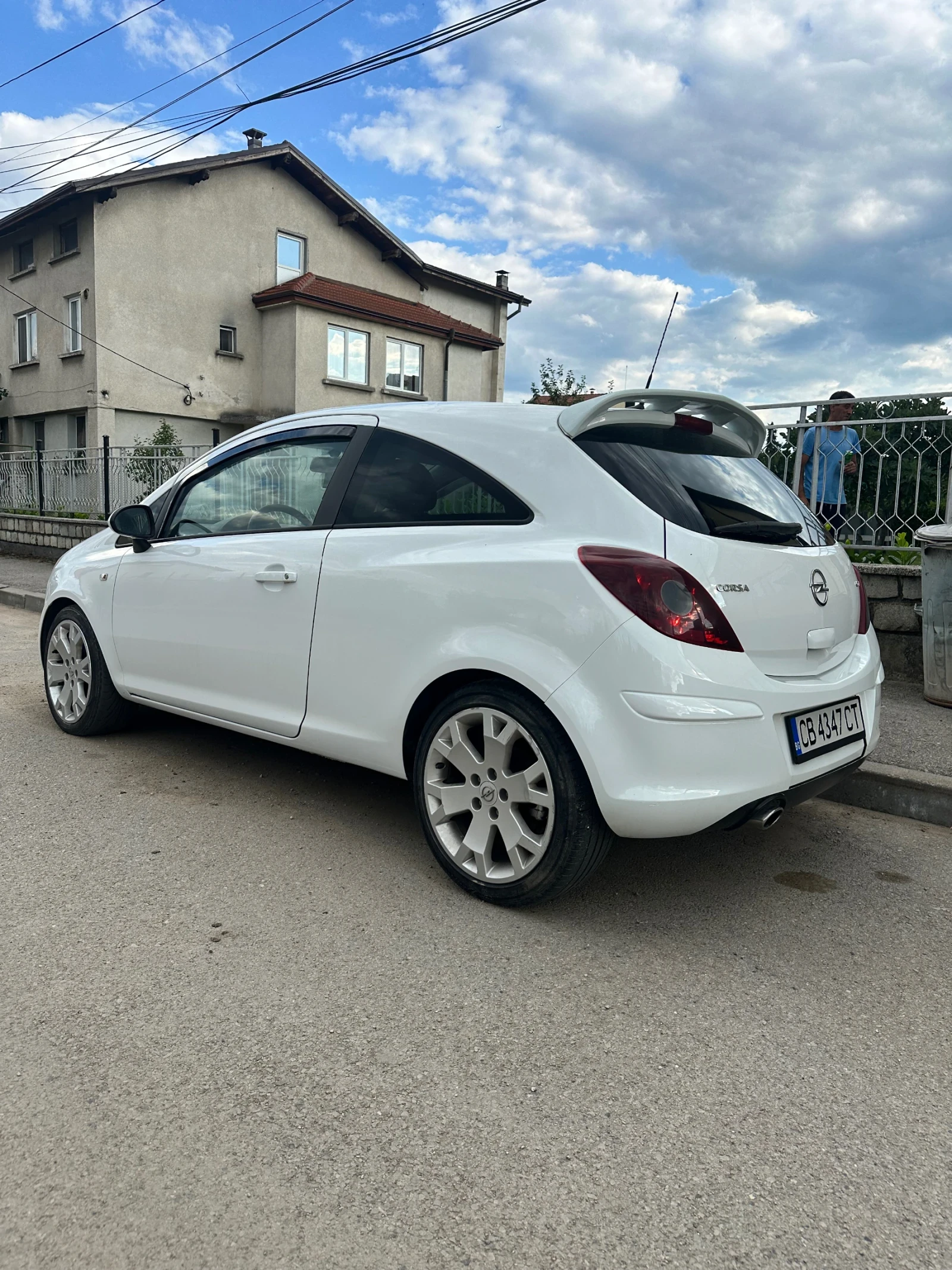 Opel Corsa, снимка 3 - Автомобили и джипове - 55396912