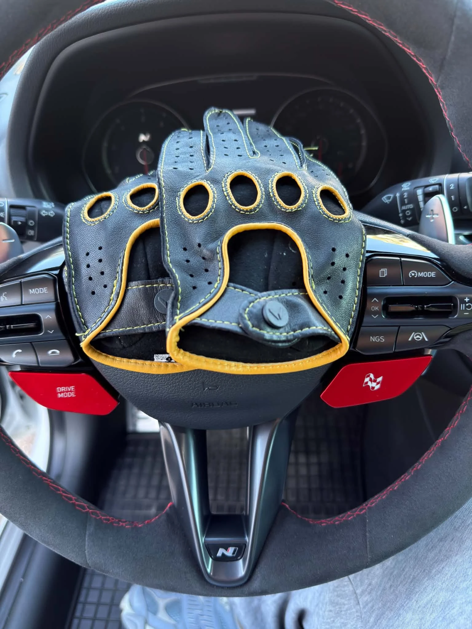 Hyundai I30 N Performance DCT Drive-N Limited Edition Гаранция, снимка 15 - Автомобили и джипове - 55400631