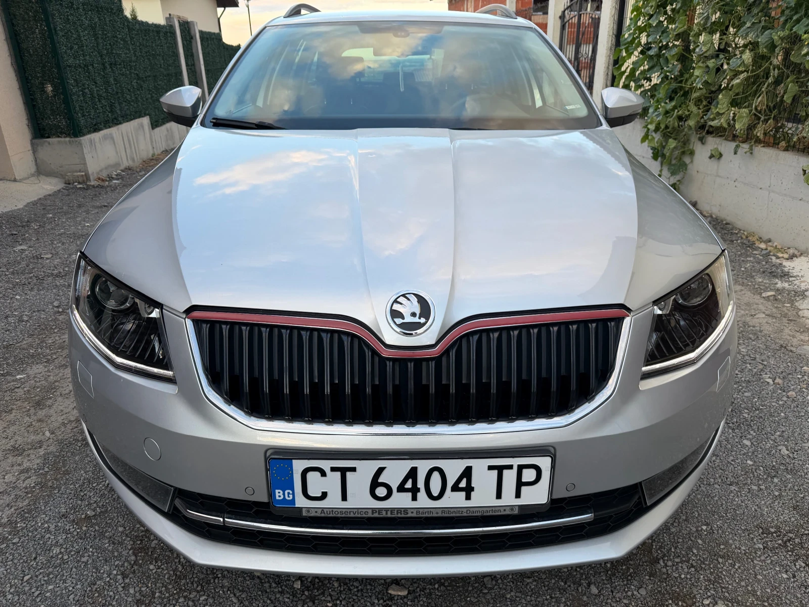 Skoda Octavia 1.6TDI DSG Automatic XENON, снимка 3 - Автомобили и джипове - 55417512