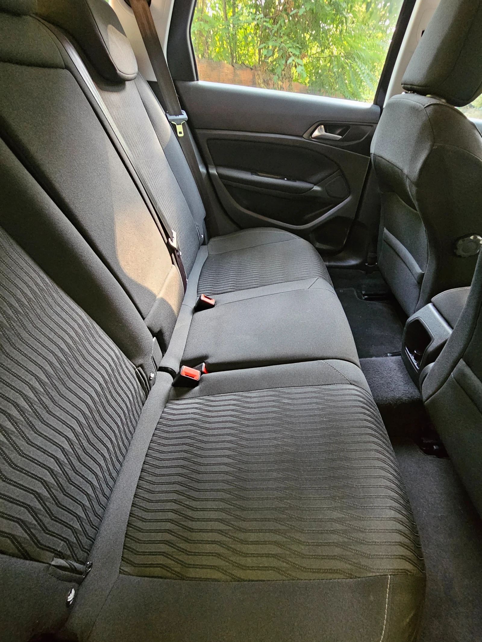 Peugeot 308, снимка 8 - Автомобили и джипове - 55655252