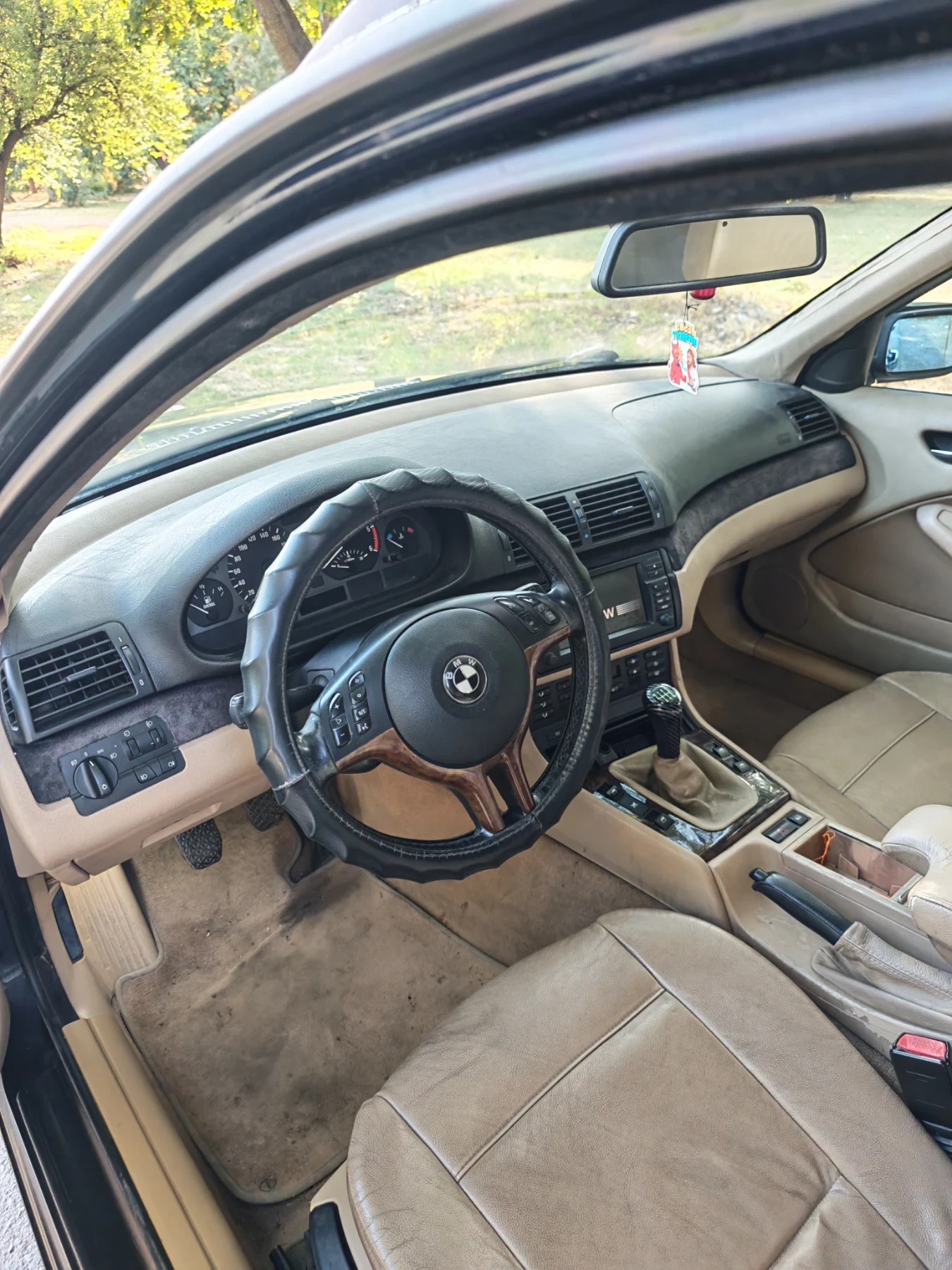 BMW 320, снимка 7 - Автомобили и джипове - 56105051