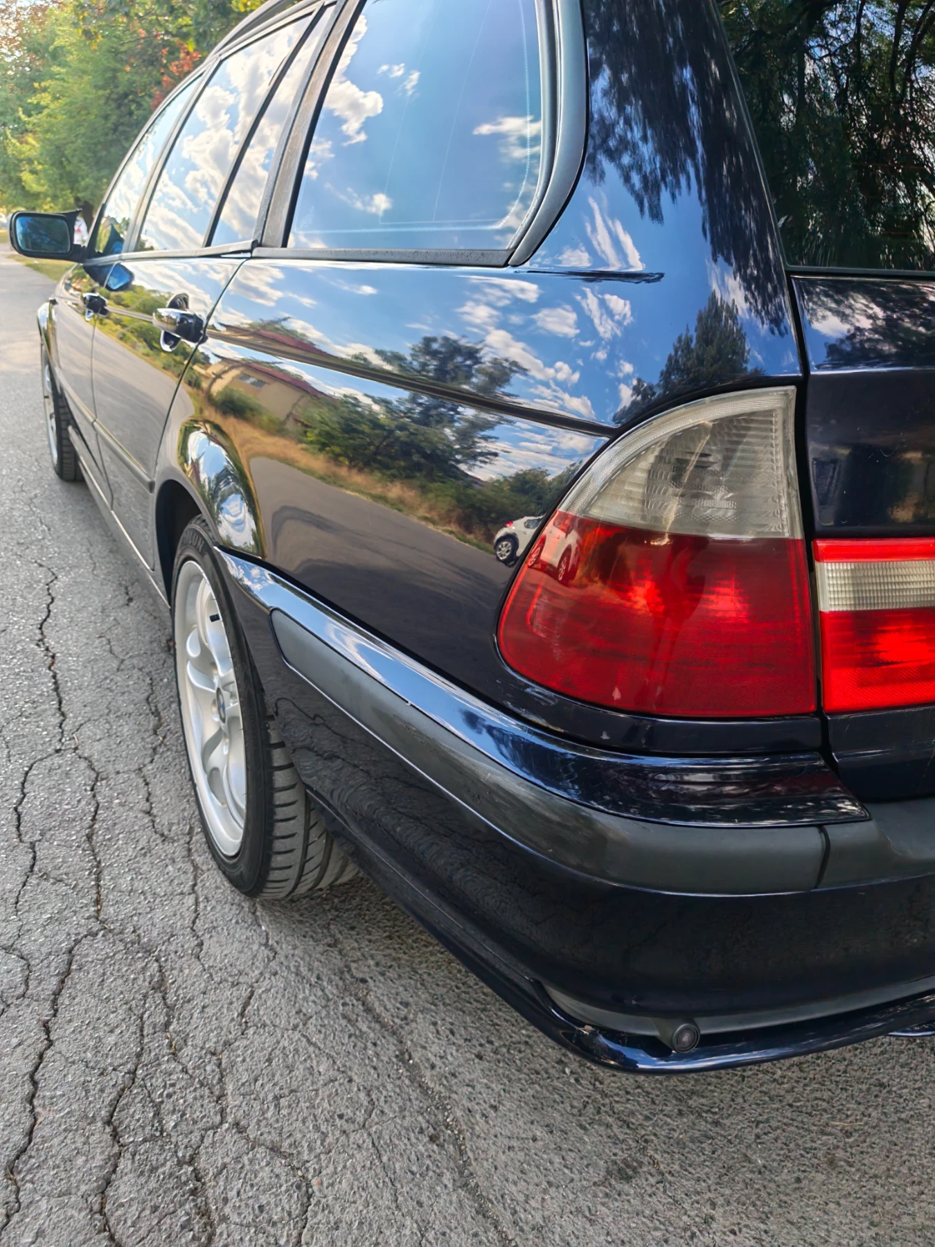 BMW 320, снимка 6 - Автомобили и джипове - 56105051