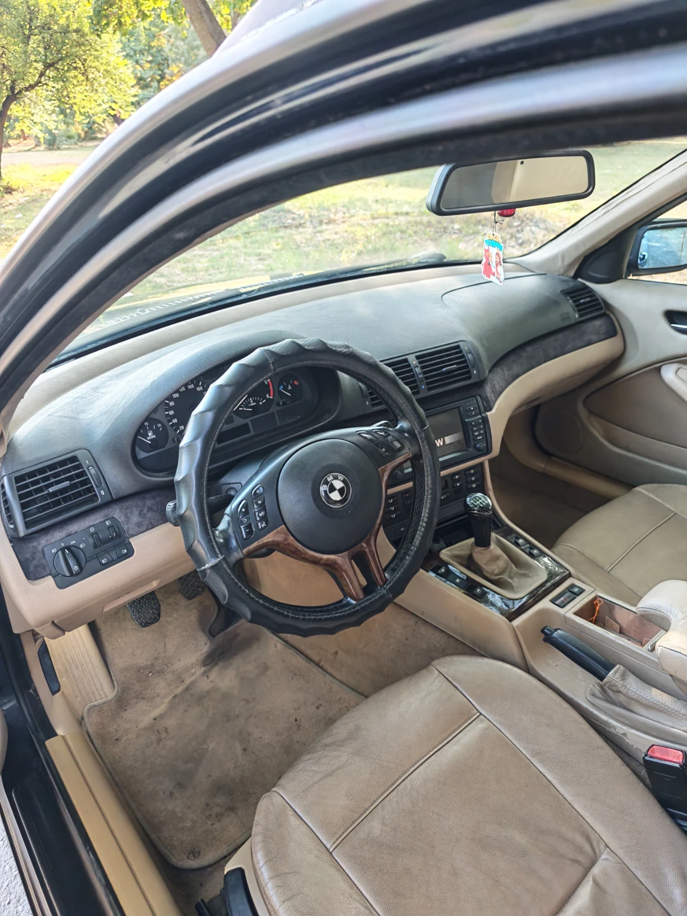 BMW 320, снимка 8 - Автомобили и джипове - 56105051