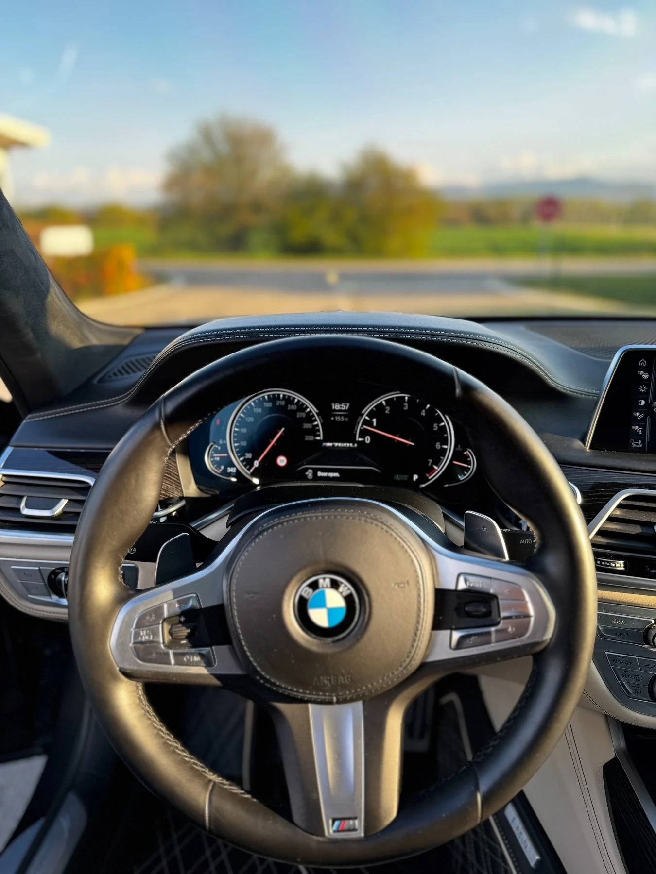 BMW 760 M 760 V12 6.6 BITURBO, снимка 11 - Автомобили и джипове - 56630725