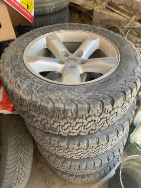 Dodge RAM 1500 1500 5.7 HEMI Laramie, снимка 15