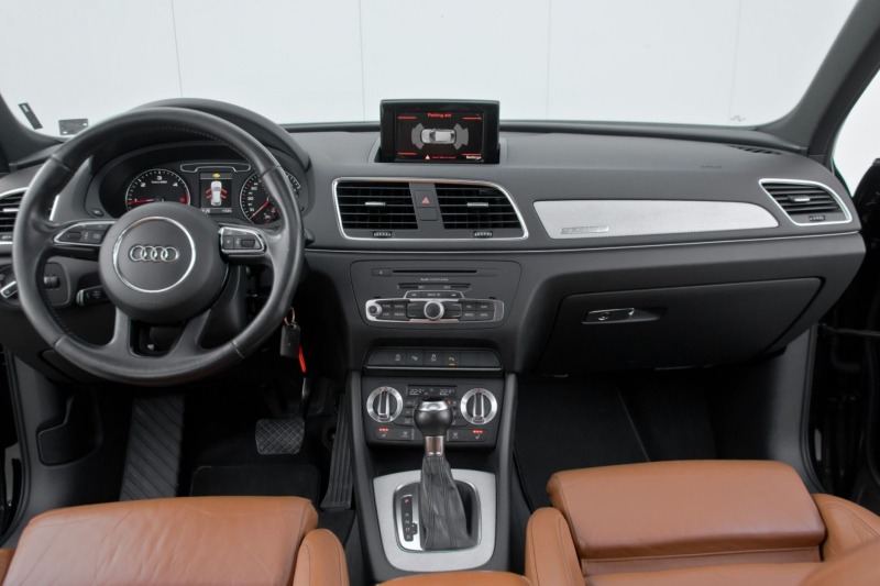 Audi Q3, снимка 15 - Автомобили и джипове - 46289089