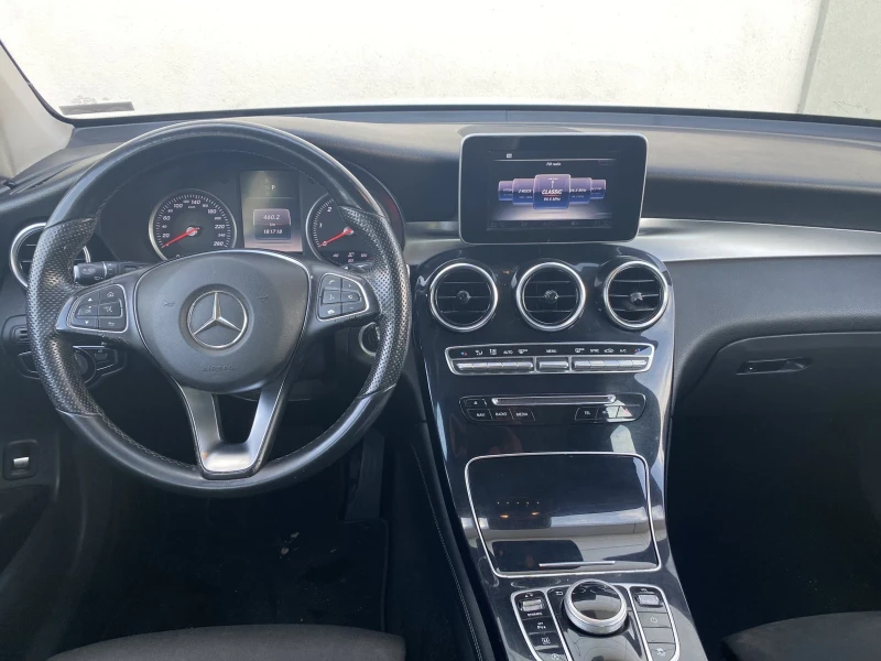 Mercedes-Benz GLC 220 4 matic/biLed/7Gtronic, снимка 6 - Автомобили и джипове - 47468726