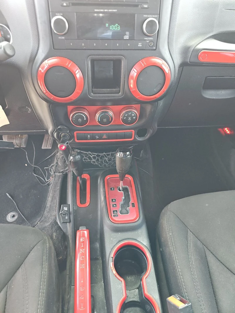 Jeep Wrangler 2014 Jeep Wrangler Sport, снимка 9 - Автомобили и джипове - 48808890