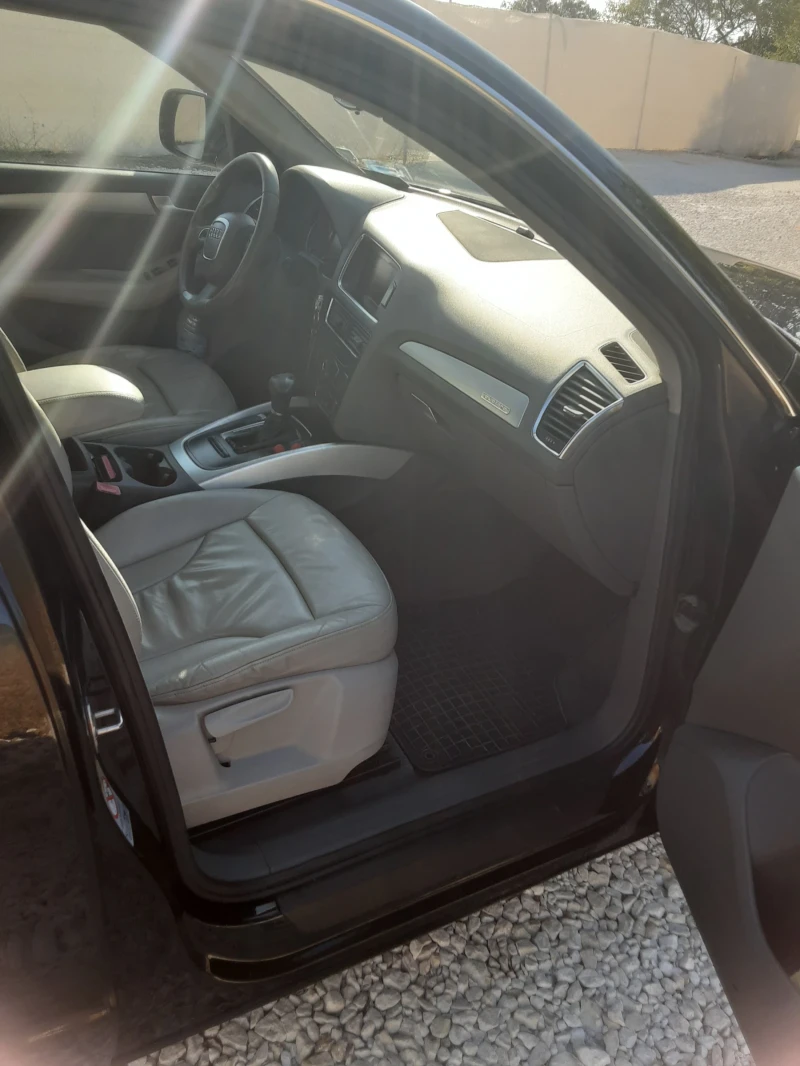 Audi Q5, снимка 9 - Автомобили и джипове - 50994004