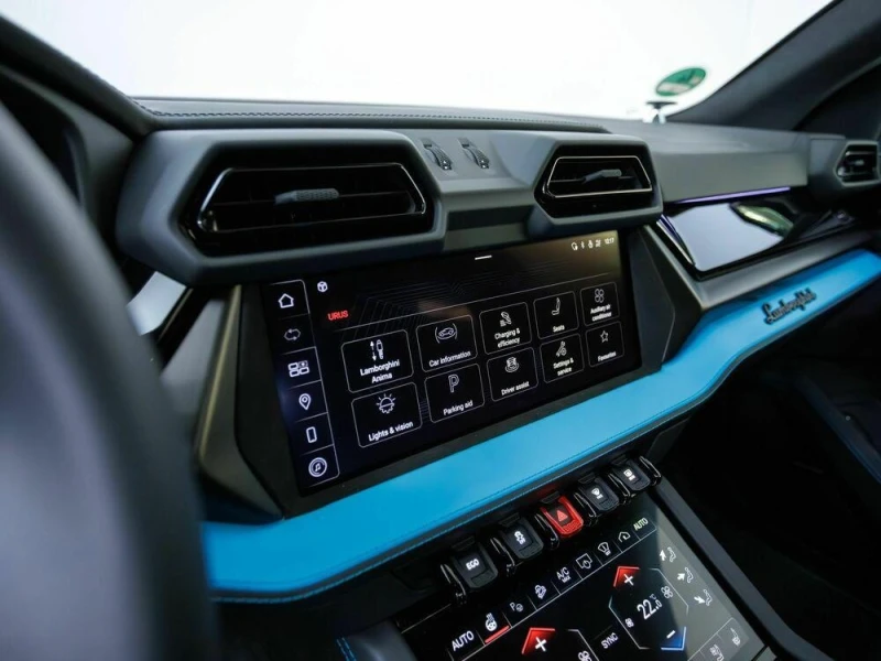 Lamborghini Urus SE HYBRID KERAMIK B&O PANORAMA , снимка 14 - Автомобили и джипове - 52484265
