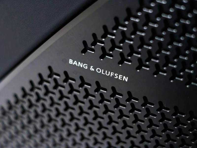 Lamborghini Urus SE HYBRID KERAMIK B&O PANORAMA , снимка 10 - Автомобили и джипове - 52484265