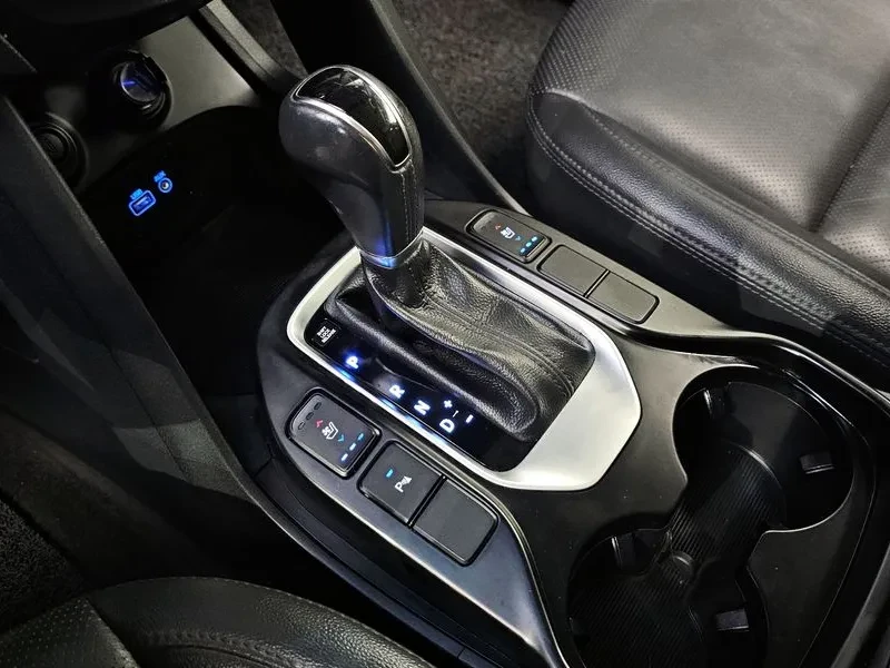 Hyundai Santa fe 2.0, снимка 9 - Автомобили и джипове - 54255466