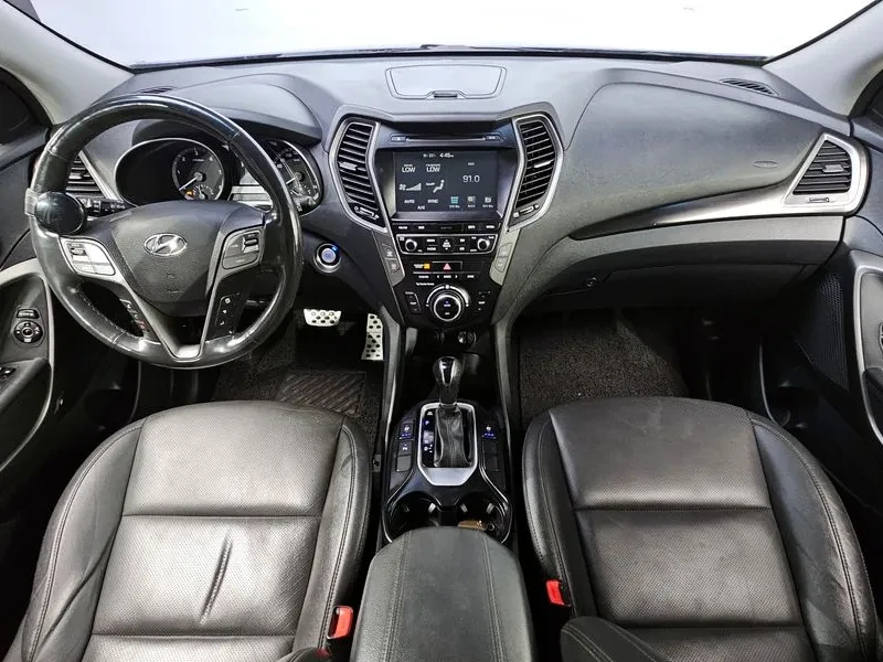 Hyundai Santa fe 2.0, снимка 7 - Автомобили и джипове - 54255466