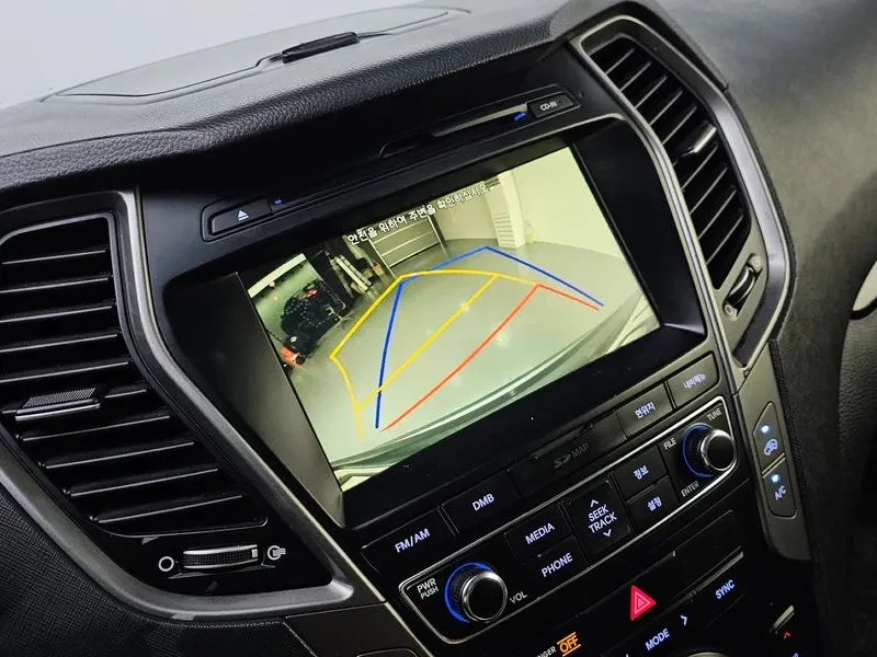 Hyundai Santa fe 2.0, снимка 16 - Автомобили и джипове - 54255466