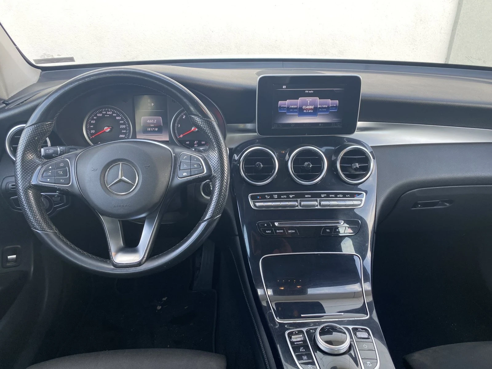 Mercedes-Benz GLC 220 4 matic/biLed/9Gtronic - изображение 6