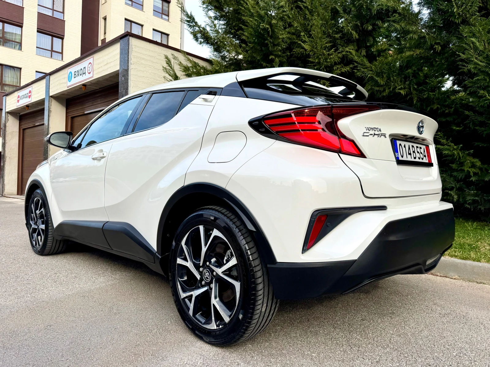 Toyota C-HR 1.8 HYBRID FACE LIFT KAMERA LED DISTRONIK - изображение 7