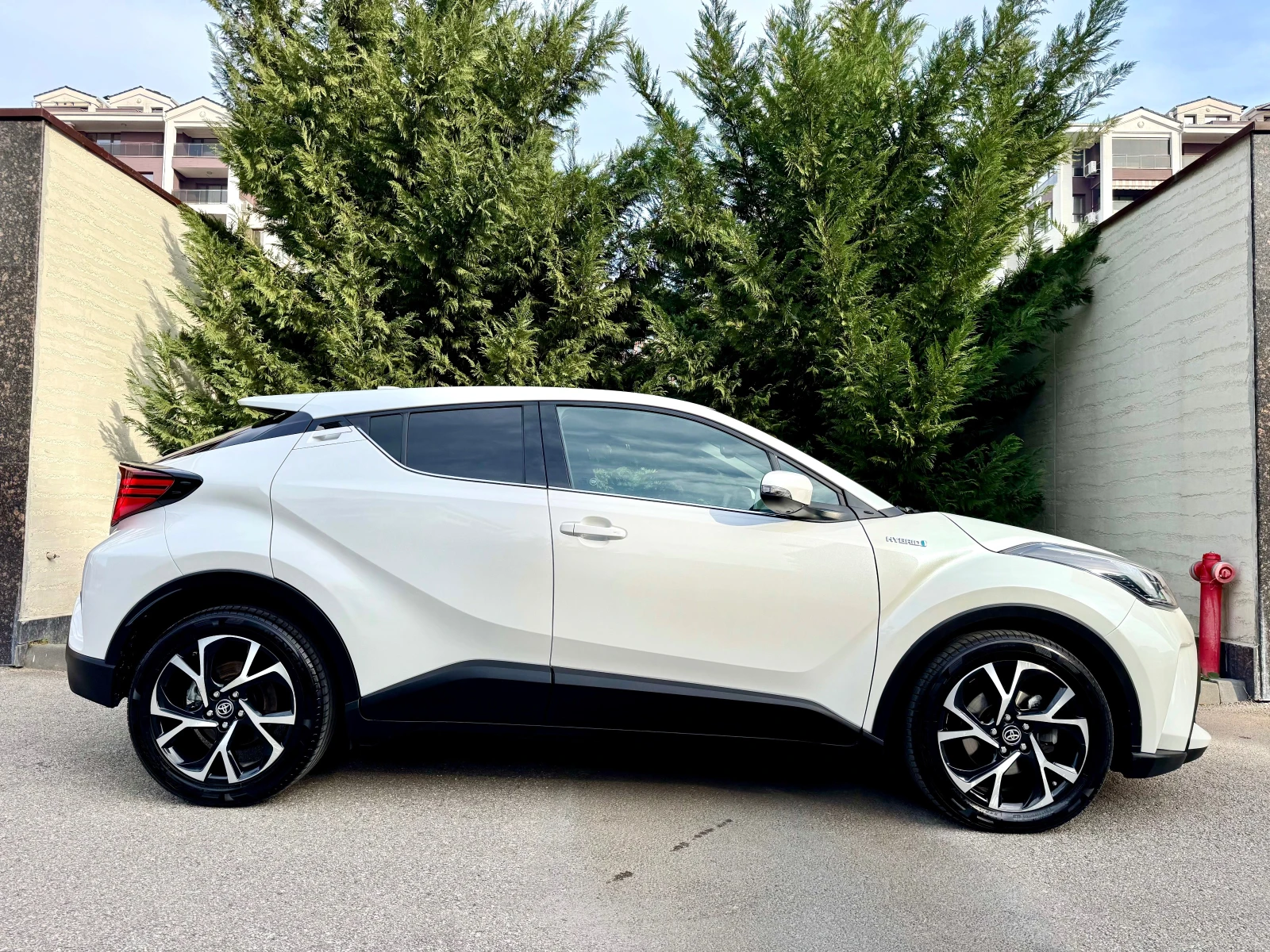 Toyota C-HR 1.8 HYBRID FACE LIFT KAMERA LED DISTRONIK - изображение 4