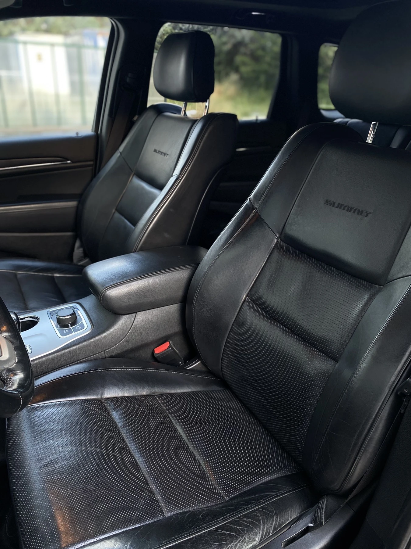 Jeep Grand cherokee Summit 5.7 HEMI - изображение 9